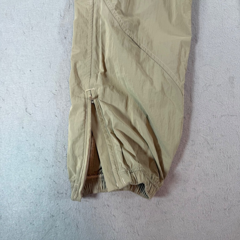 Lululemon Lab Nylon Joggers Womens 6 Tan Khaki Toggle Waist Zip Ankle‎ - Picture 11 of 11
